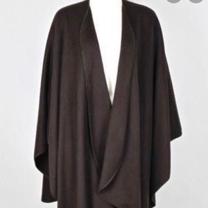 Lori piana dark brown cape